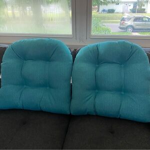 Turquoise Tufted Accent Pillows 19x19in